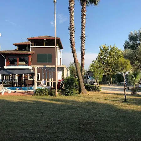 Curti Appartement Kavaje
